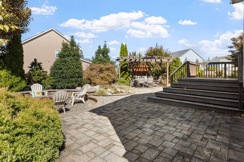 2526 Snowdrop Ct, Apex, NC 27502