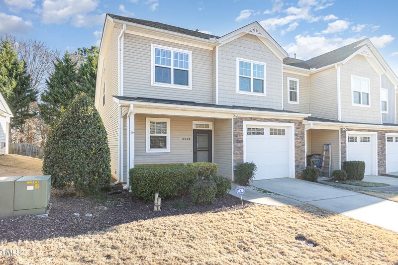 2526 Spring Oaks Way, Raleigh, NC 27614