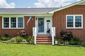 2526 Warrenton Rd, Henderson, NC 27537