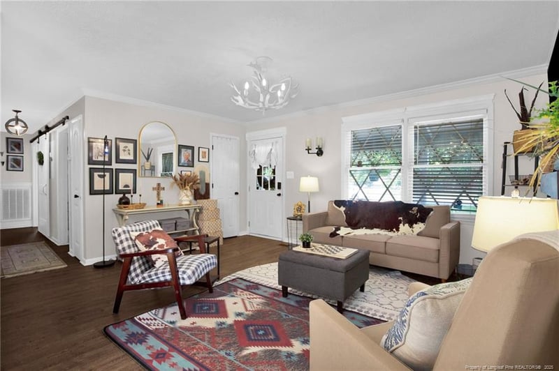 2527 Bel Aire St, Fayetteville, NC 28306