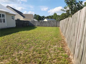 2527 Cameron Woods Ln, Fayetteville, NC 28306