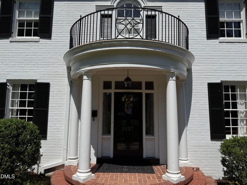 2527 White Oak Rd, Raleigh, NC 27609