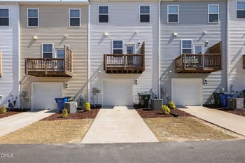 2528 Chert Ln, Raleigh, NC 27610