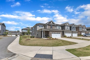 2528 Forge Village Way, Apex, NC 27523