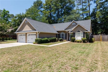 2528 Lull Water Dr, Fayetteville, NC 28306