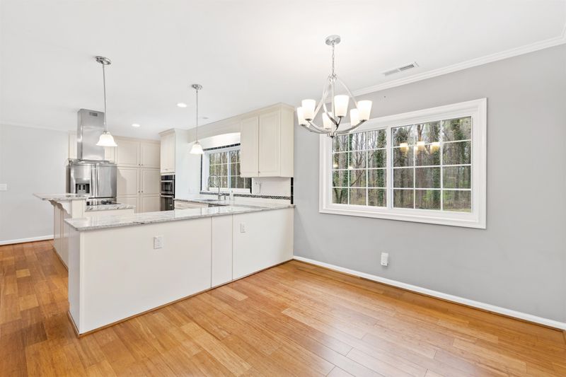 2528 Optimist Farm Rd, Apex, NC 27539