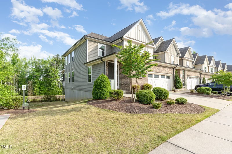 2528 Rambling Creek Rd, Apex, NC 27523