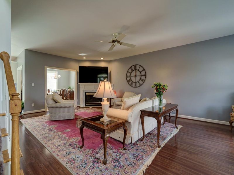 2529 Woodhaven Dr, Durham, NC 27712