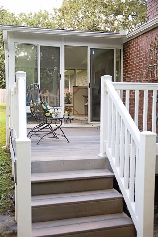 253 Coachlight Trl, Burlington, NC 27215