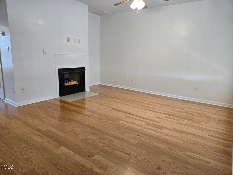 253 Dairy Rd, Clayton, NC 27520