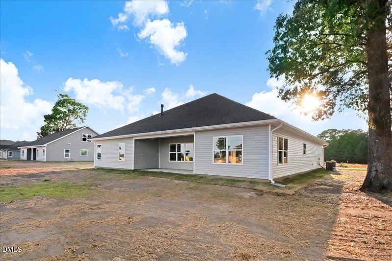 253 Galway Rd, Lillington, NC 27546