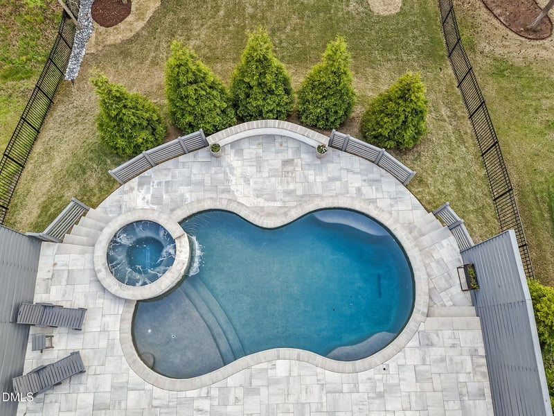 253 Golf Vista Trl, Holly Springs, NC 27540