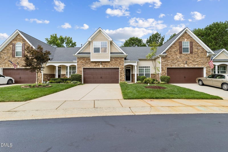 253 Meadow Beauty Dr #87, Apex, NC 27539