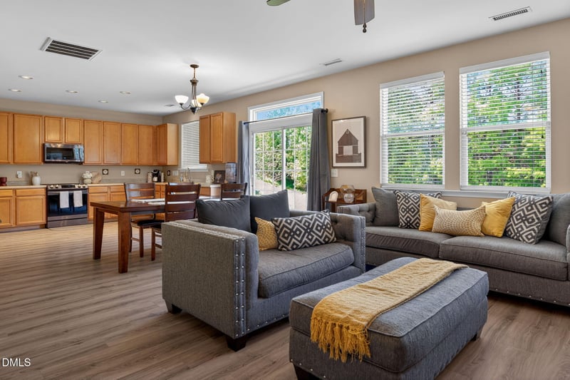 253 Milpass Dr, Holly Springs, NC 27540