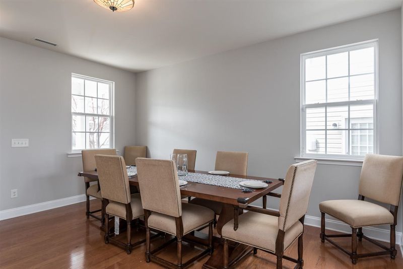 253 Northlands Dr, Cary, NC 27519