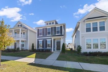 253 Pear Blossom Pw, Clayton, NC 27520