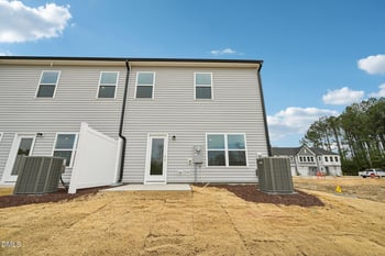 253 Stone Valley Ln #77, Wilsons Mills, NC 27520
