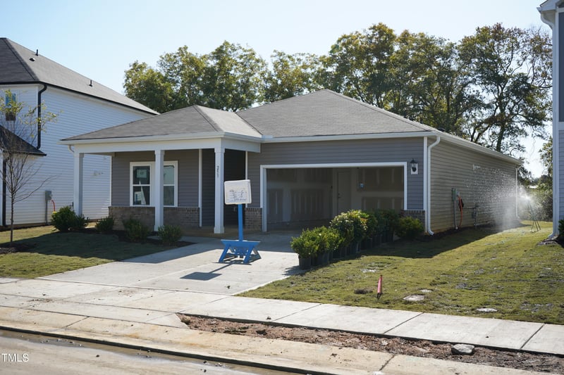 253 White Birch Ln, Angier, NC 27501