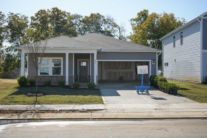 253 White Birch Ln, Angier, NC 27501