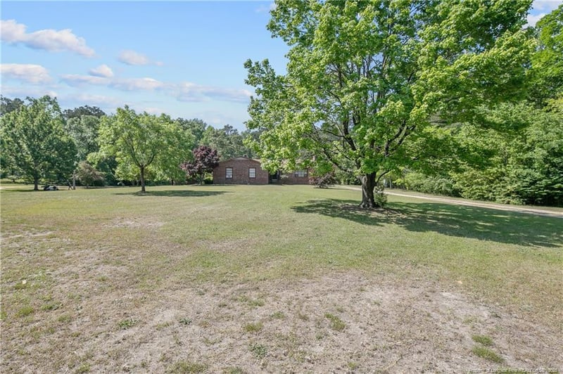 2530 Adkins Hill Dr, Fayetteville, NC 28306