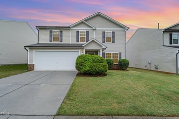 2530 Girvan Dr, Fuquay Varina, NC 27526
