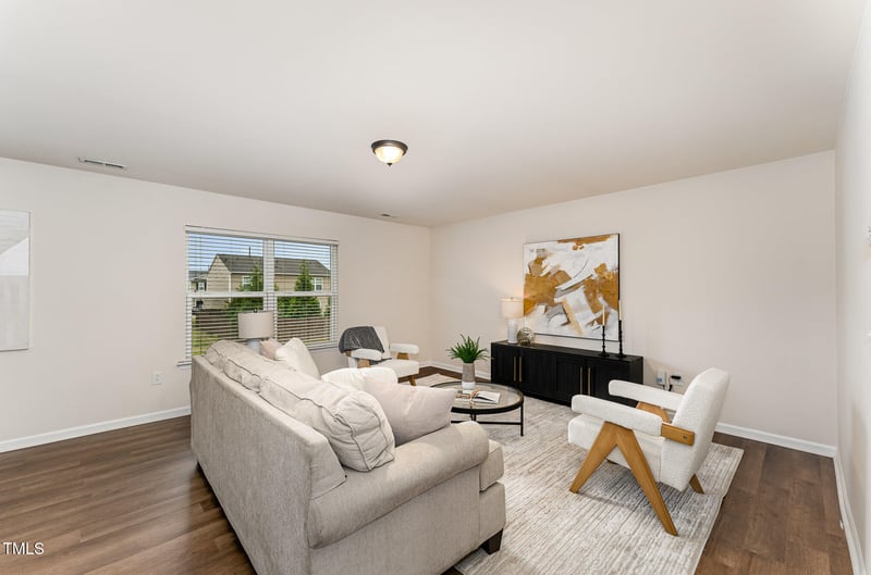 2530 Girvan Dr, Fuquay Varina, NC 27526