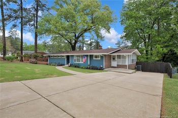 2530 Huntington Rd, Fayetteville, NC 28303