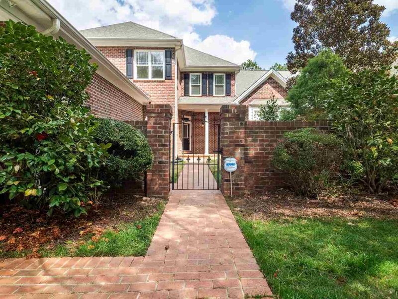 2531 Carriage Oaks Dr, Raleigh, NC 27614