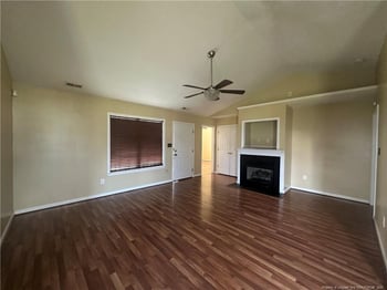 2532 Cameron Woods Ln, Fayetteville, NC 28306