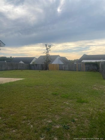 2532 Cameron Woods Ln, Fayetteville, NC 28306