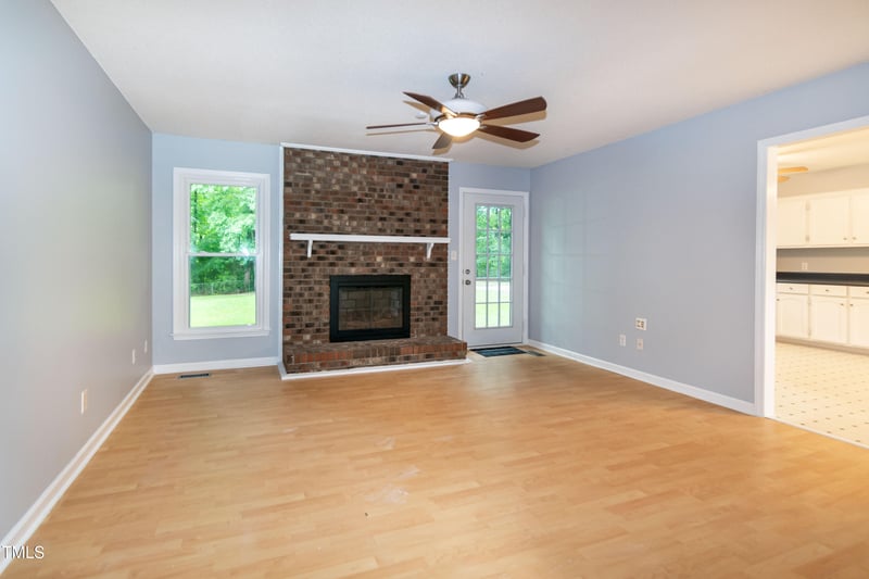 2532 Rolling Meadows Dr, Raleigh, NC 27603