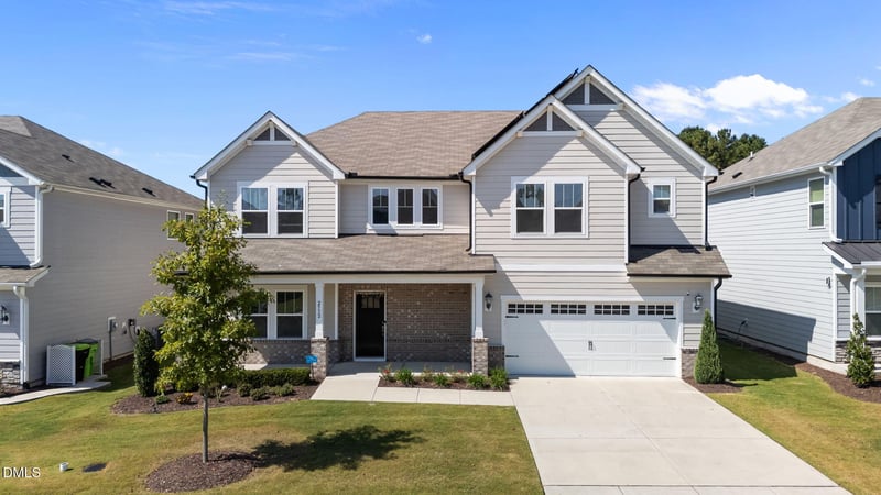 2532 Woodland Grant Dr, New Hill, NC 27562