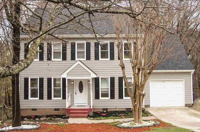 2533 Birchford Ct, Raleigh, NC 27604