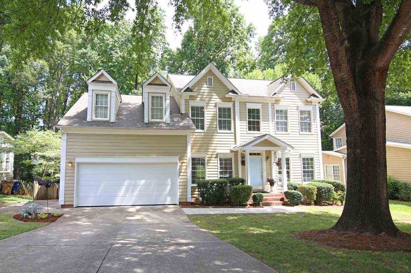 2533 Deanwood Dr, Raleigh, NC 27615