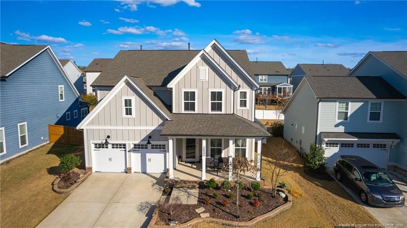 2533 Great Daisy Ln, New Hill, NC 27562