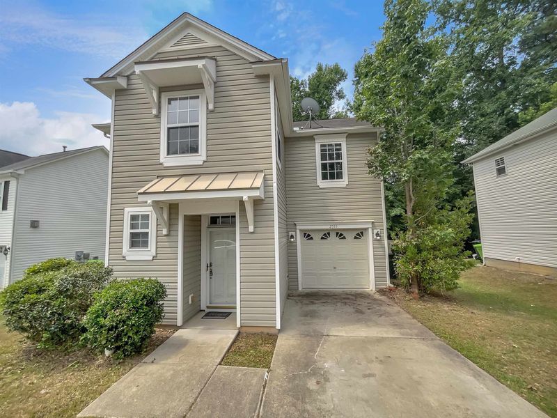 2533 Quarry Ridge Ln, Raleigh, NC 27610