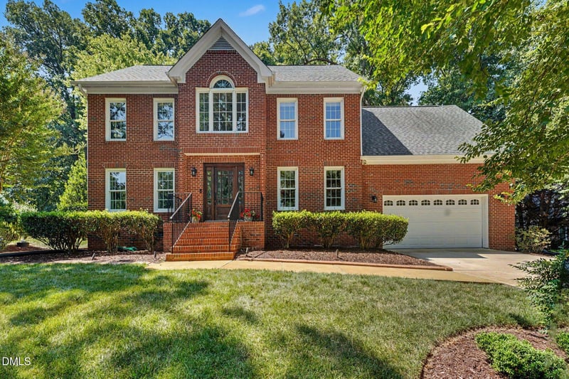 2535 Woodhaven Dr, Durham, NC 27712