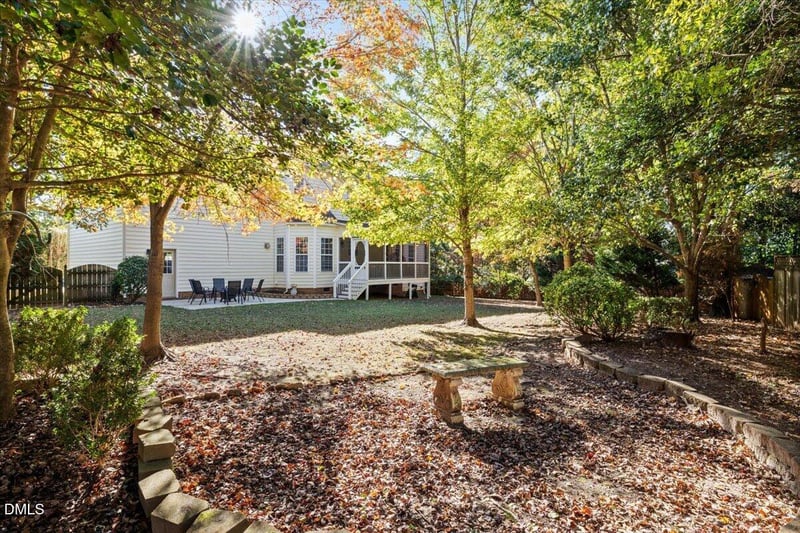 2536 Gregmoor Ct, Raleigh, NC 27614