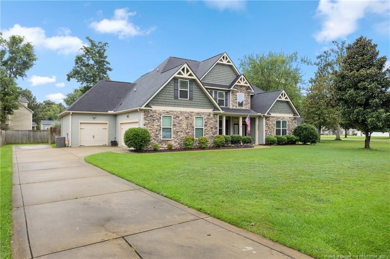 2536 H Bullard Rd, Hope Mills, NC 28348