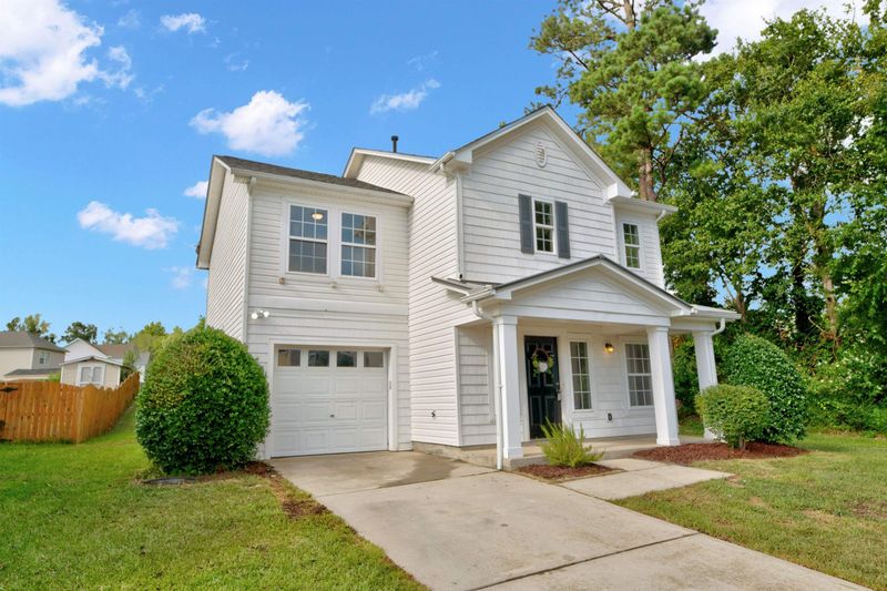 2536 Rock Field Dr, Raleigh, NC 27610