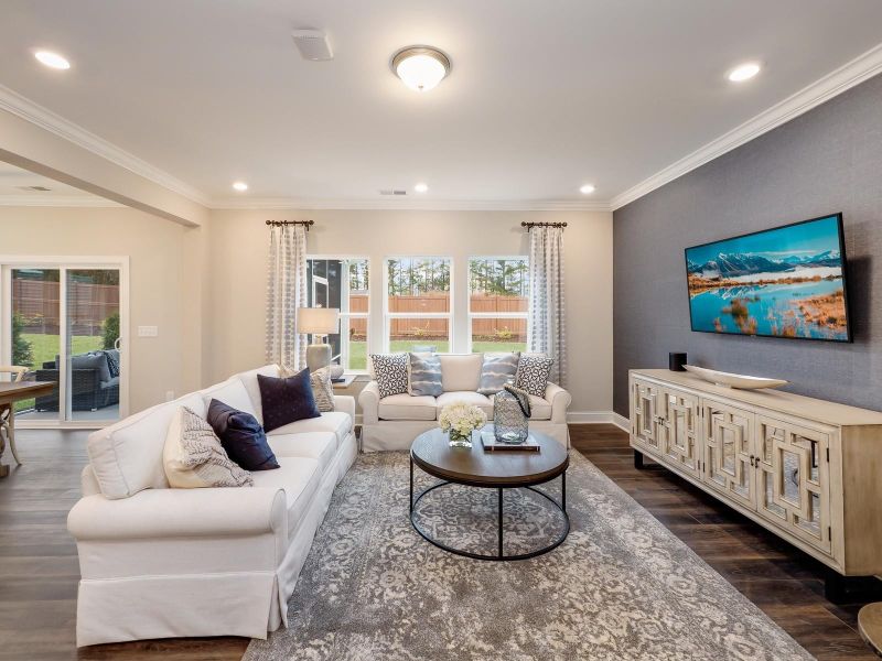 2536 Salt River Ln, Raleigh, NC 27616