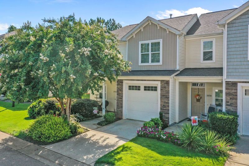 2536 Spring Oaks Way, Raleigh, NC 27614
