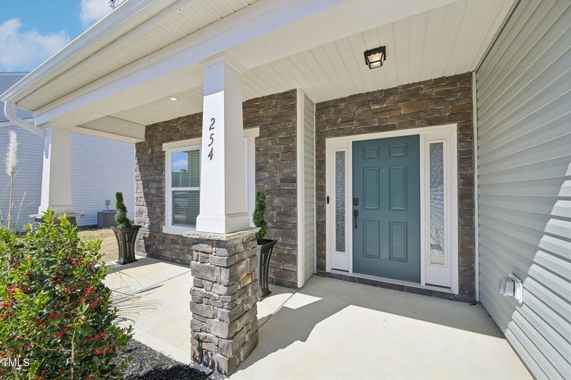 254 Arlie Ln, Lillington, NC 27546