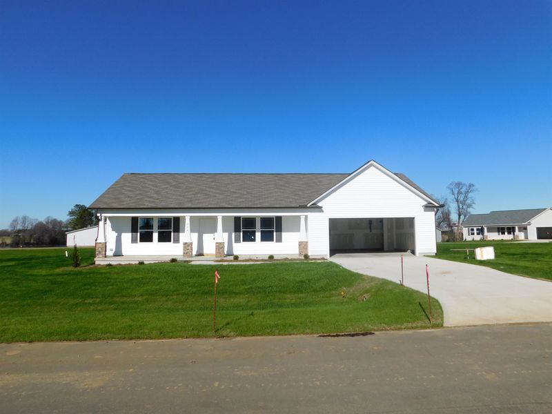 254 Beaver Tavern Dr, Benson, NC 27504