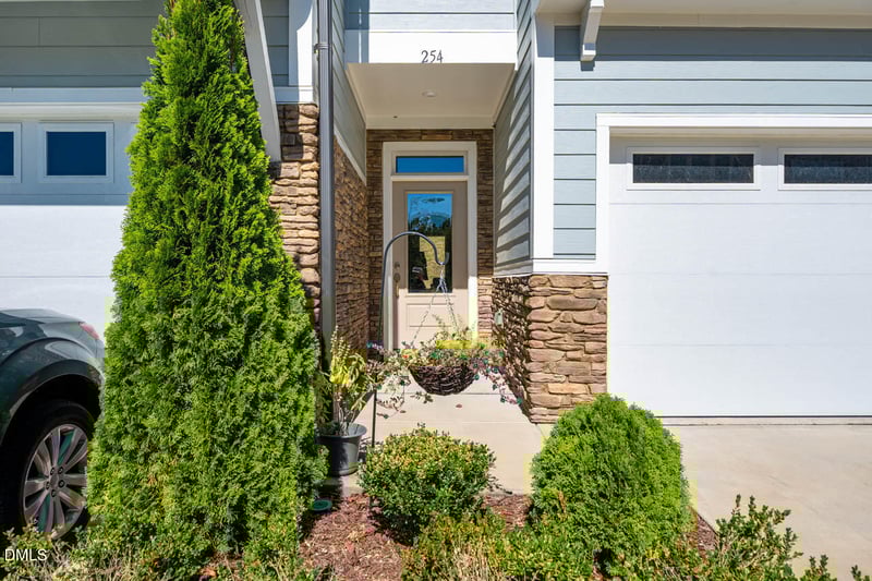 254 Deardom Way, Chapel Hill, NC 27516