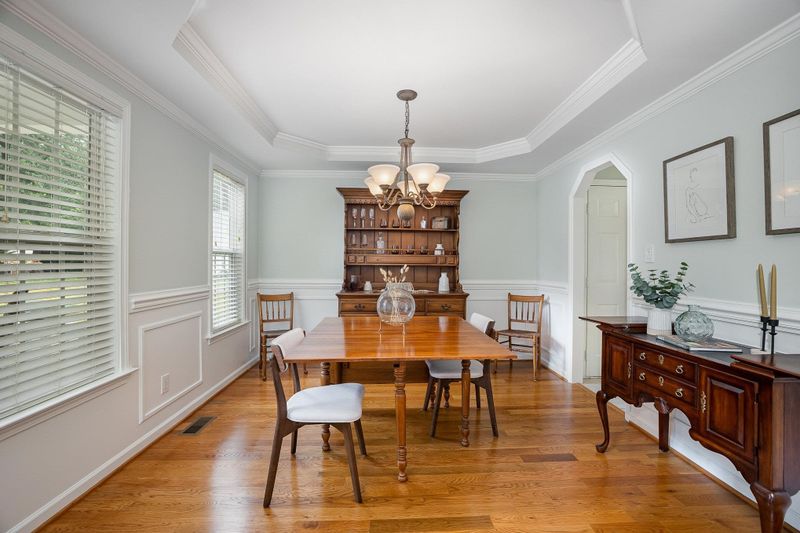 254 Fox Pen Dr, Raleigh, NC 27603