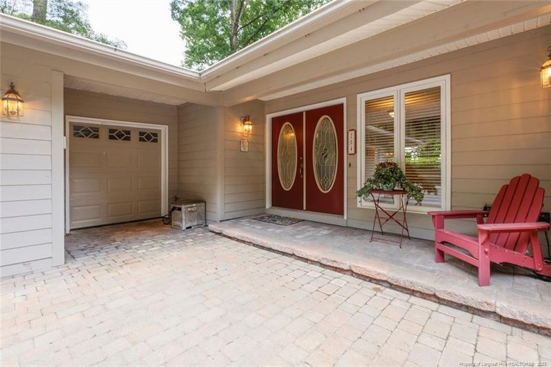 254 Lakeview Dr, Sanford, NC 27332