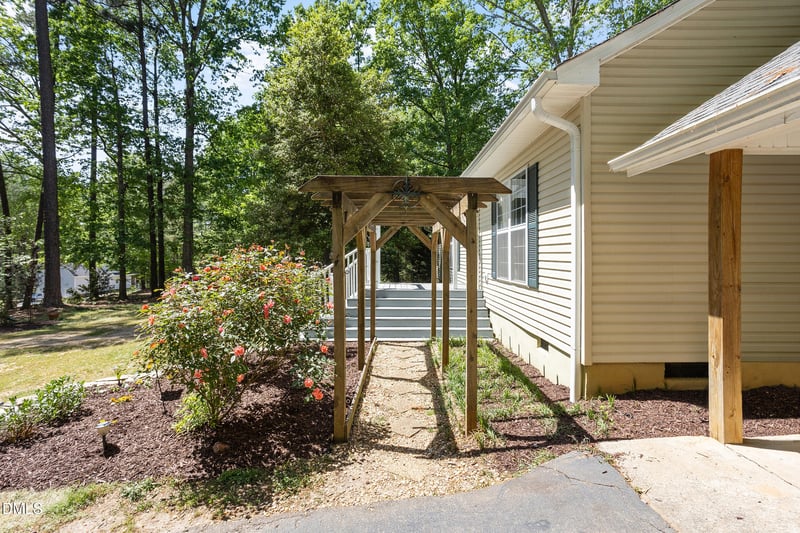 254 Sequoia Dr, Louisburg, NC 27549