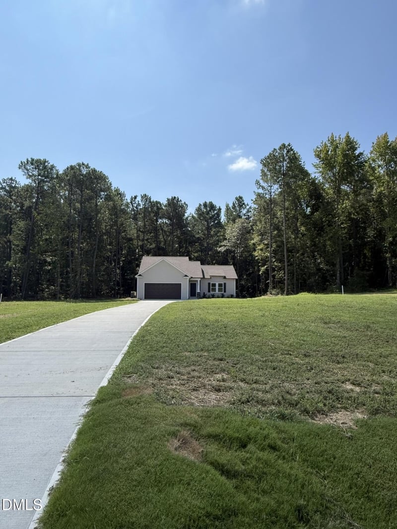 254 Shiloh Dr, Lillington, NC 27546