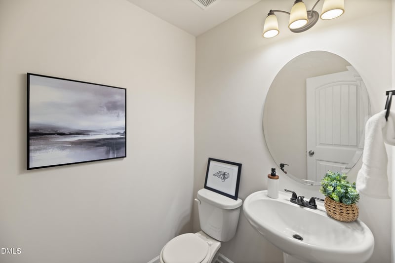 2540 Averon Dr, Fuquay Varina, NC 27526